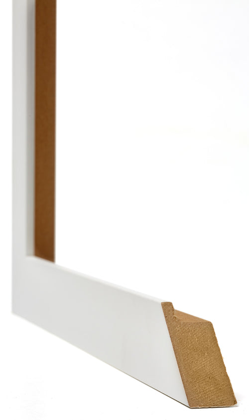 Mura MDF Cornice 30x60cm Bianco Opaco Dettaglio Intersezione | Yourdecoration.it