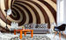 Dimex Twisted Tunel Carta Da Parati In Tessuto Non Tessuto 375X250cm 5 Strisce Ambiente | Yourdecoration.it