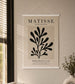 Appendiabiti bianco sul muro | Yourdecoration.it