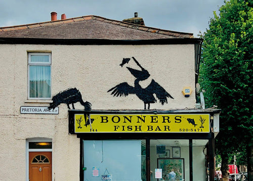 Stampa d'arte Banksy - Pelikane Fish and Chips 70x50cm