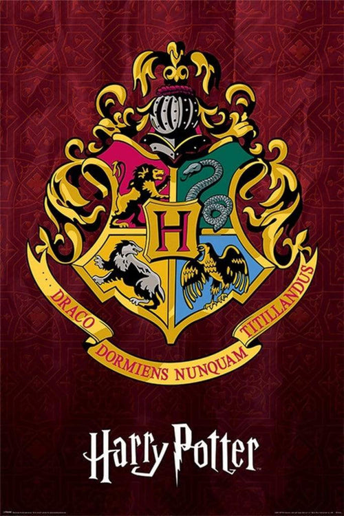 Pyramid Harry Potter Hogwarts School Crest Poster 61x91,5cm | Yourdecoration.it